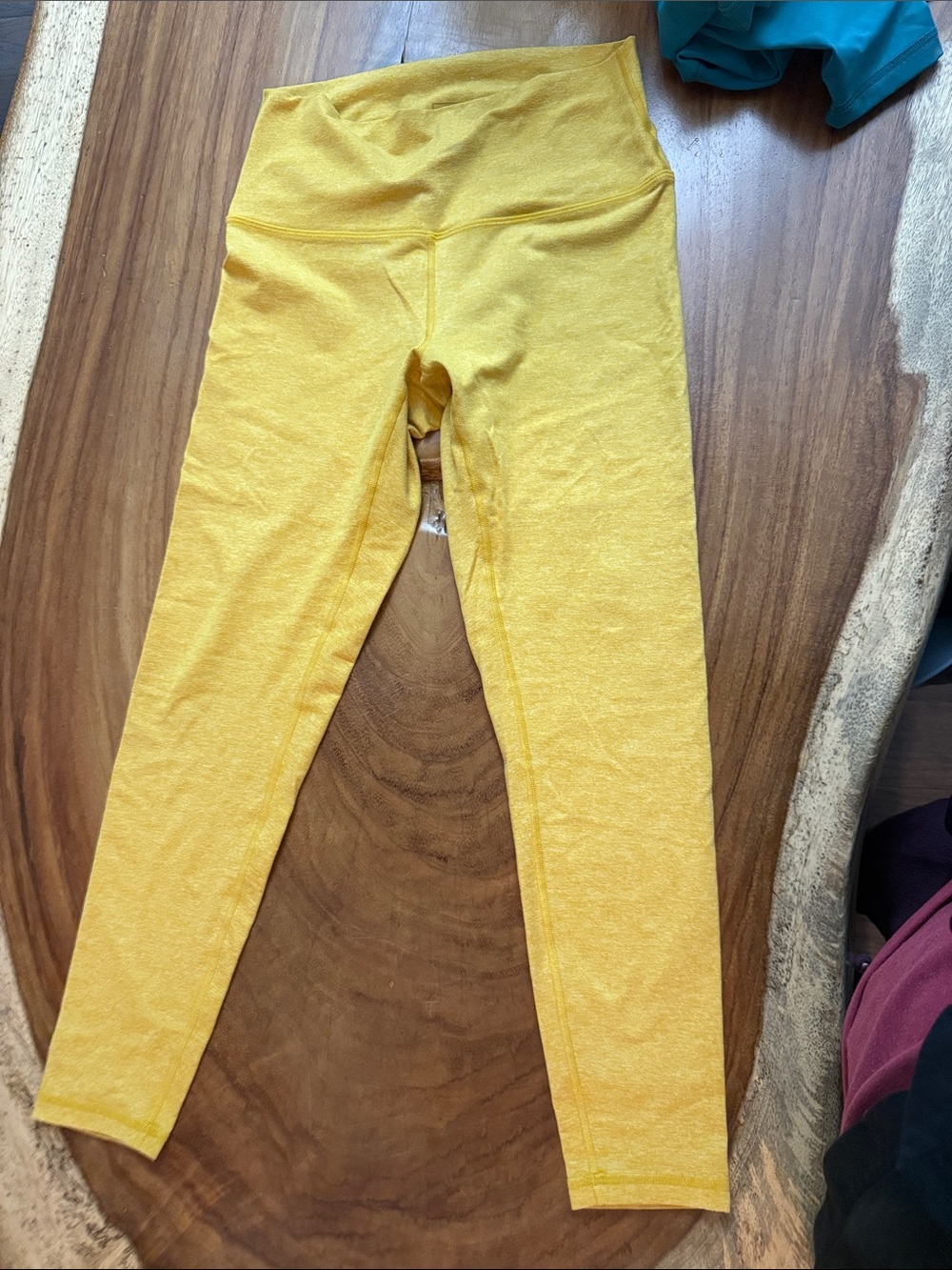 Fleo women’s High-Waist Leggings in Bright Yellow